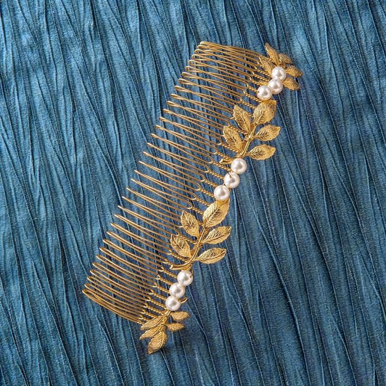 Visual Content - Product Photography - Case Studies - Artisanal Design Shaped by Modern Luxury - Ellen Hunter NYC - Palm Island Creative