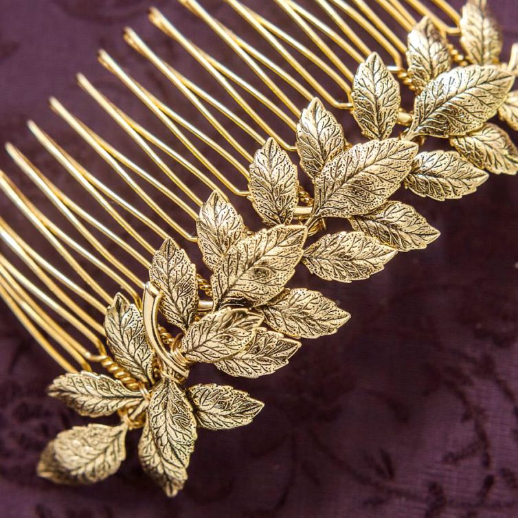 Visual Content - Product Photography - Case Studies - Artisanal Design Shaped by Modern Luxury - Ellen Hunter NYC - Palm Island Creative