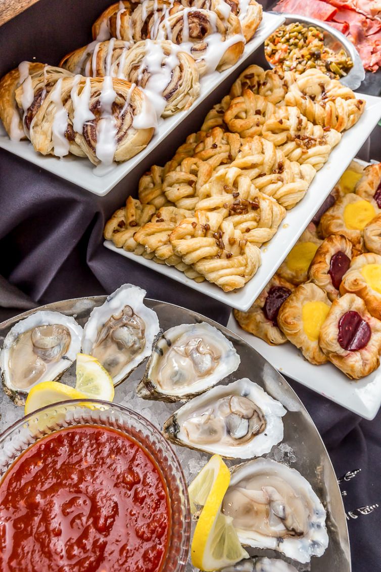 Food & Restaurant Photography - Creating A Restaurant Experience That Stirs Desire - Palm Island Creative