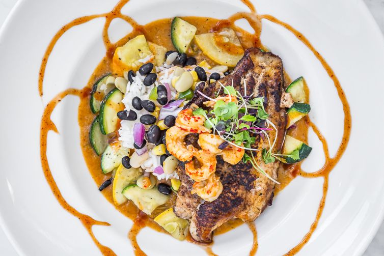 Food & Restaurant Photography - Creating A Restaurant Experience That Stirs Desire - Palm Island Creative